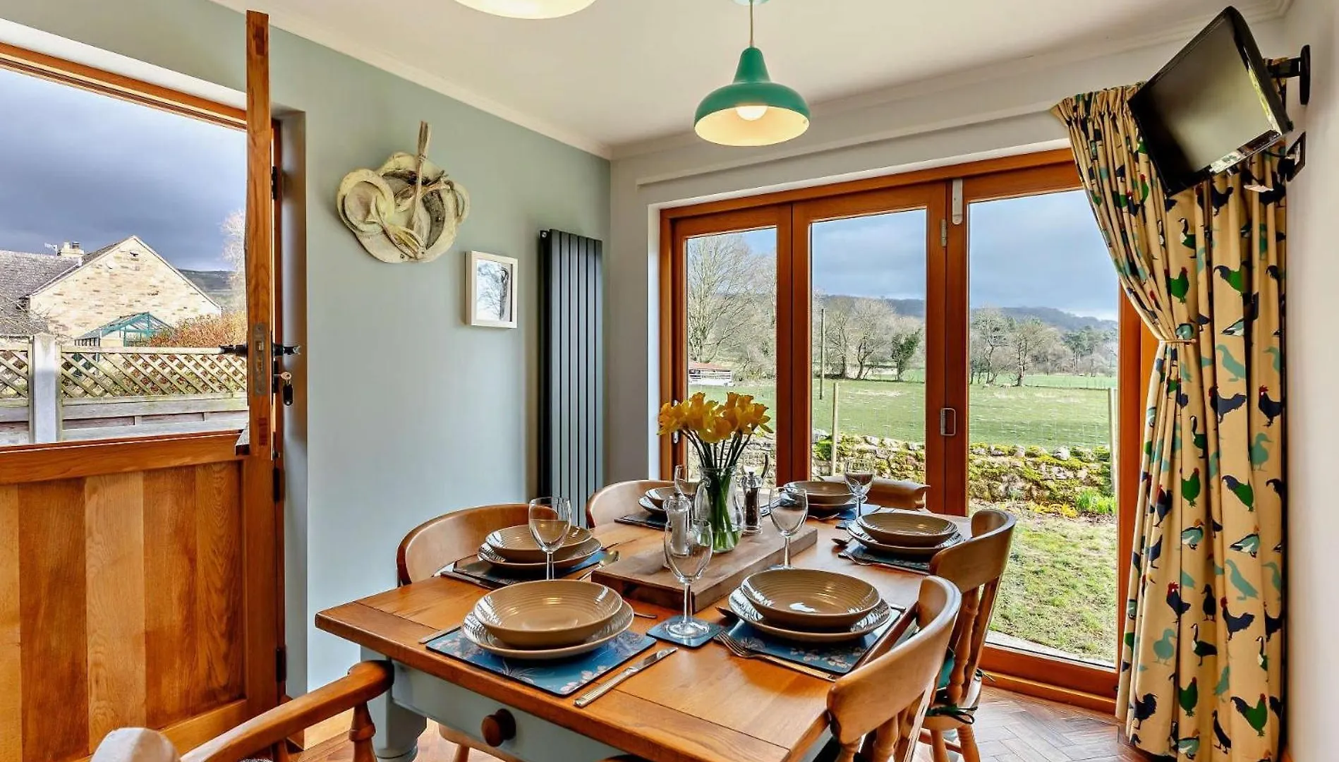 Villa 3 Bed In Leyburn 94415 Redmire