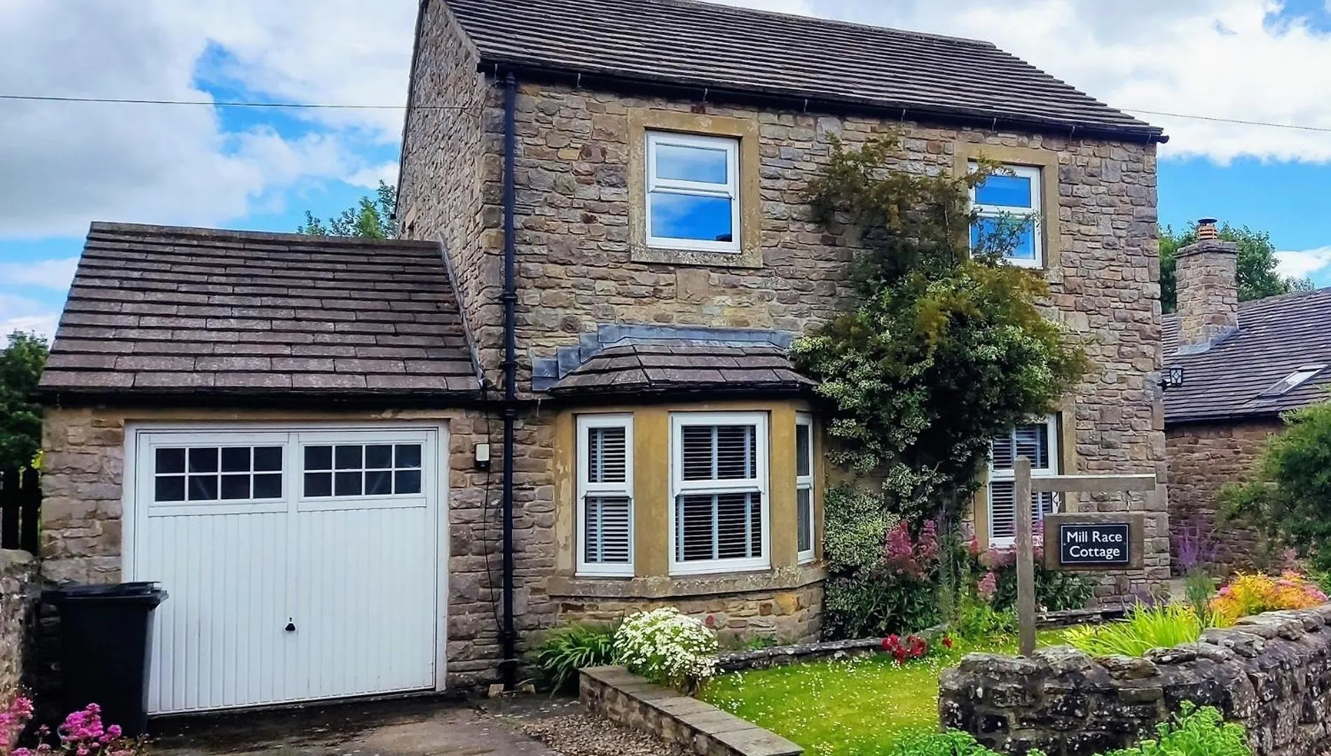 Villa 3 Bed In Leyburn 94415 Redmire